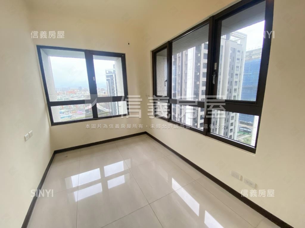 江翠重劃禾川琚２＋１房車房屋室內格局與周邊環境