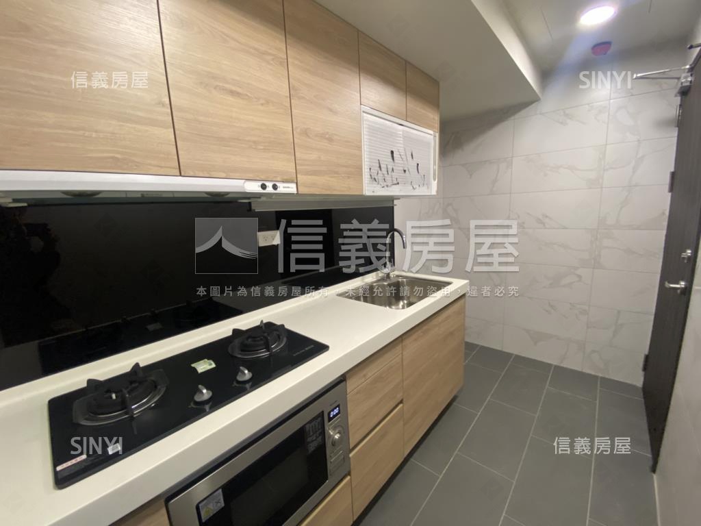 江翠重劃禾川琚２＋１房車房屋室內格局與周邊環境