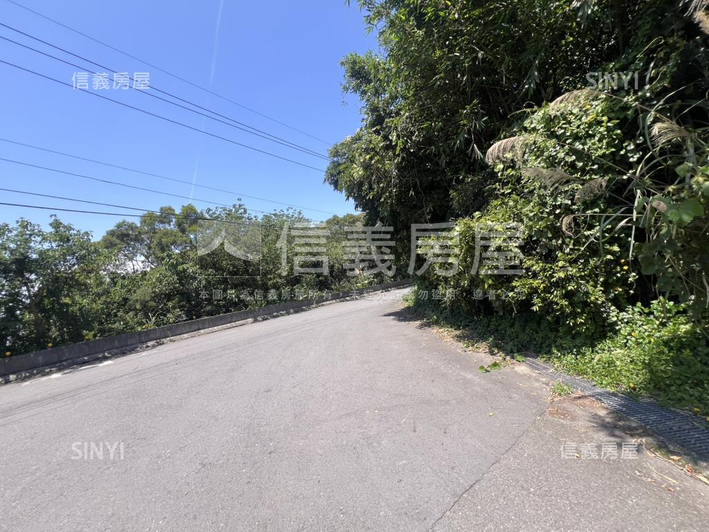 新安段土地房屋室內格局與周邊環境