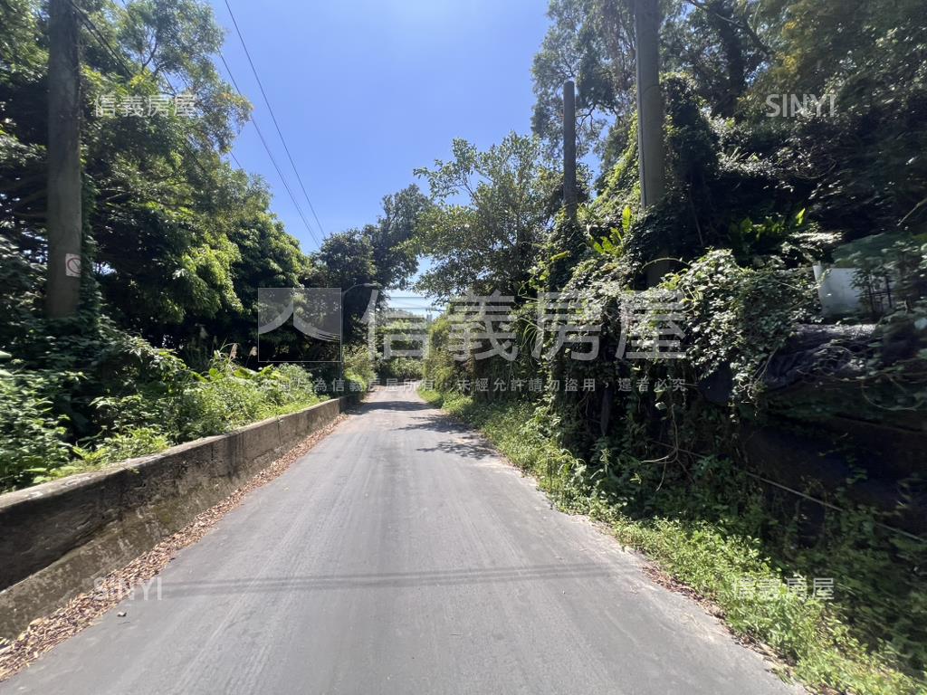 新安段土地房屋室內格局與周邊環境