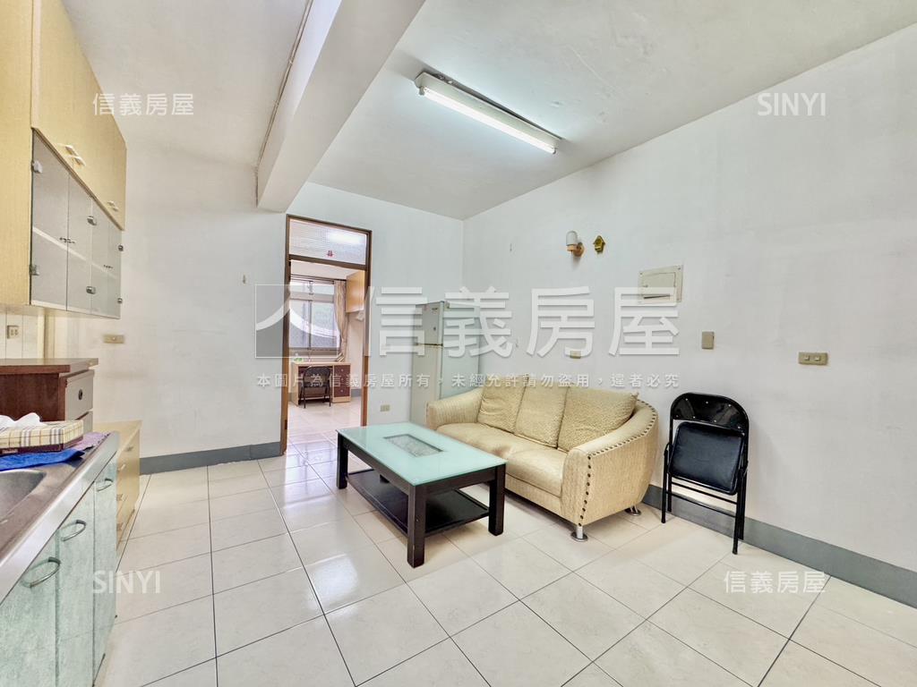 小資成家｜採光綠意美宅房屋室內格局與周邊環境