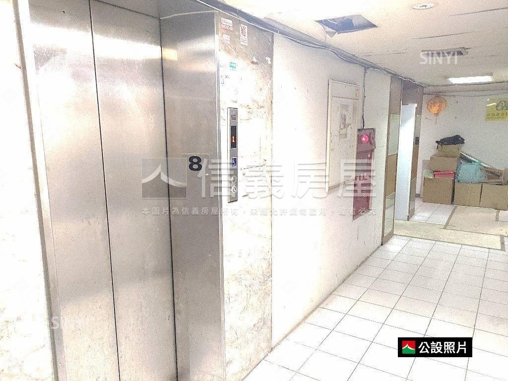 家樂福捷運公園機能小品房屋室內格局與周邊環境