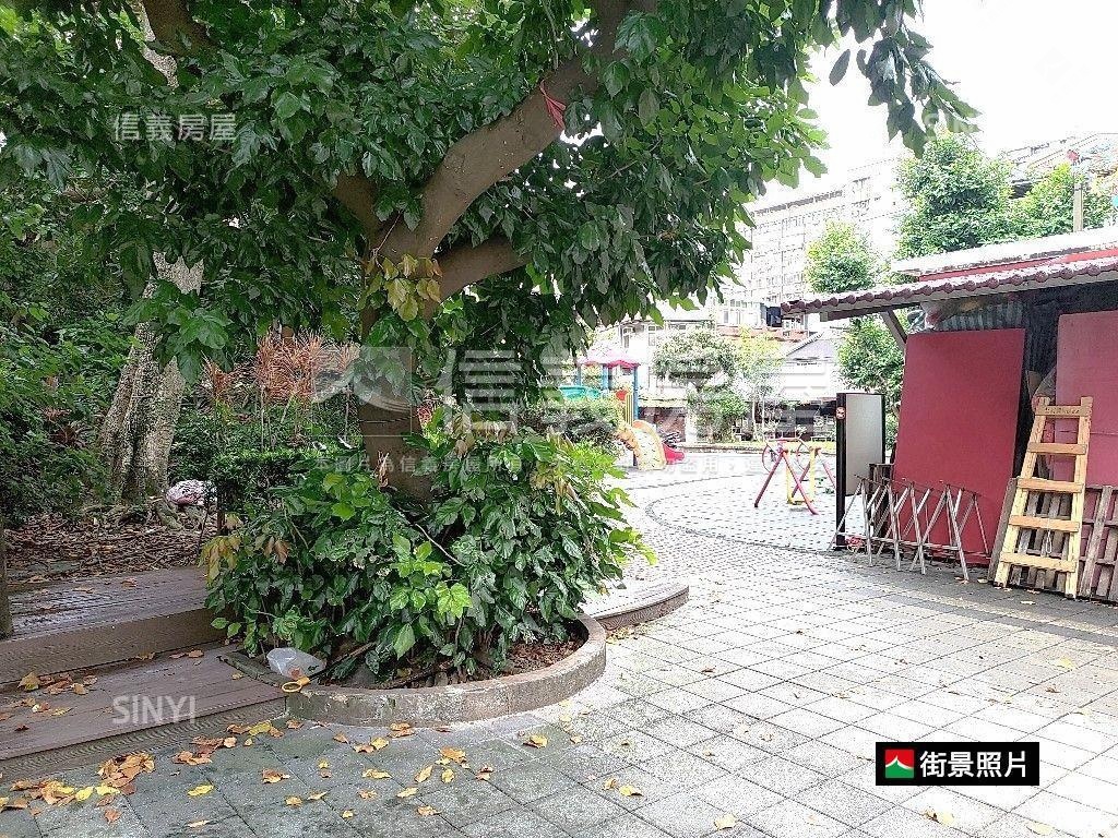 家樂福捷運公園機能小品房屋室內格局與周邊環境