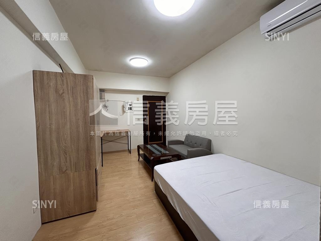 近文化中心電梯套房Ｂ房屋室內格局與周邊環境
