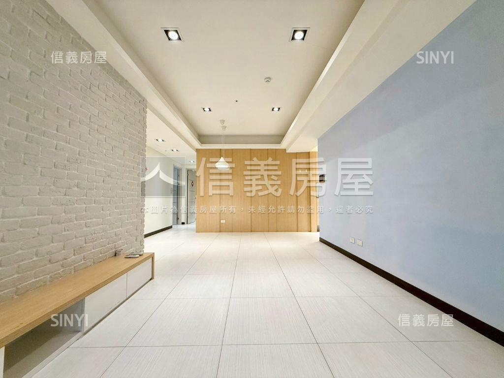 香榭溫暖三房平車房屋室內格局與周邊環境