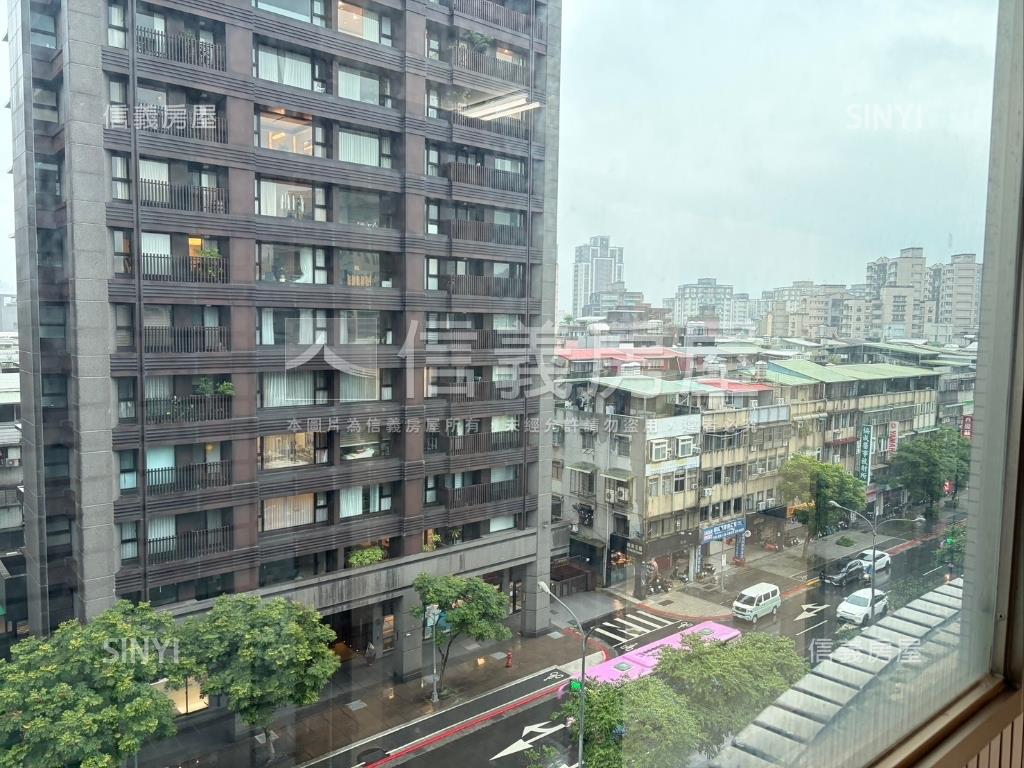羅斯福大道捷運雙併華廈房屋室內格局與周邊環境