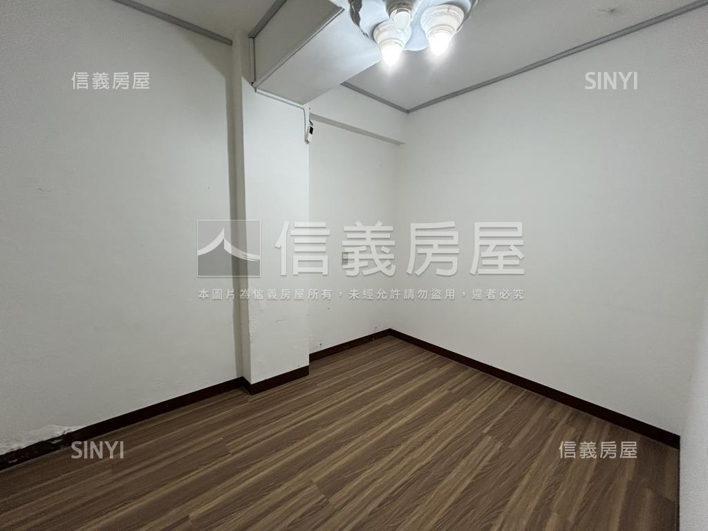 近環狀線方正一樓房屋室內格局與周邊環境