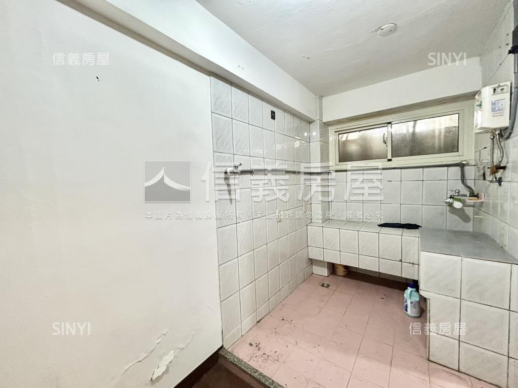 近環狀線方正一樓房屋室內格局與周邊環境