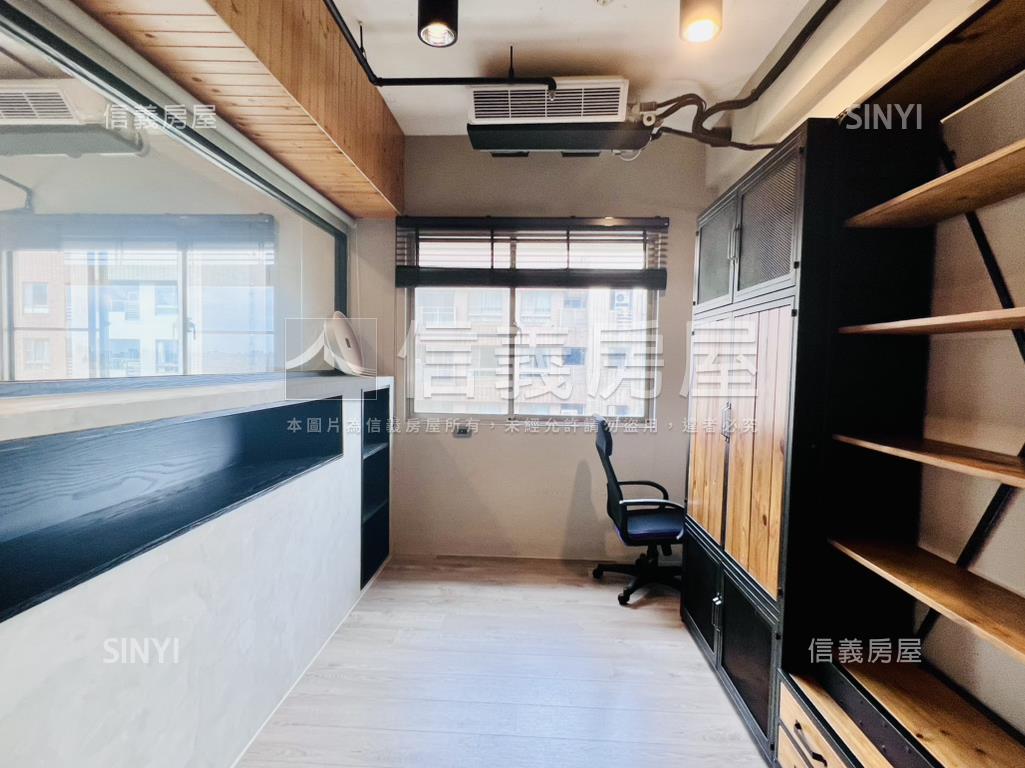 風呂＊工業風美三房車位房屋室內格局與周邊環境