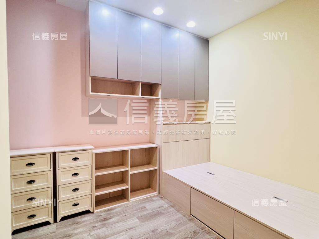 風呂＊工業風美三房車位房屋室內格局與周邊環境