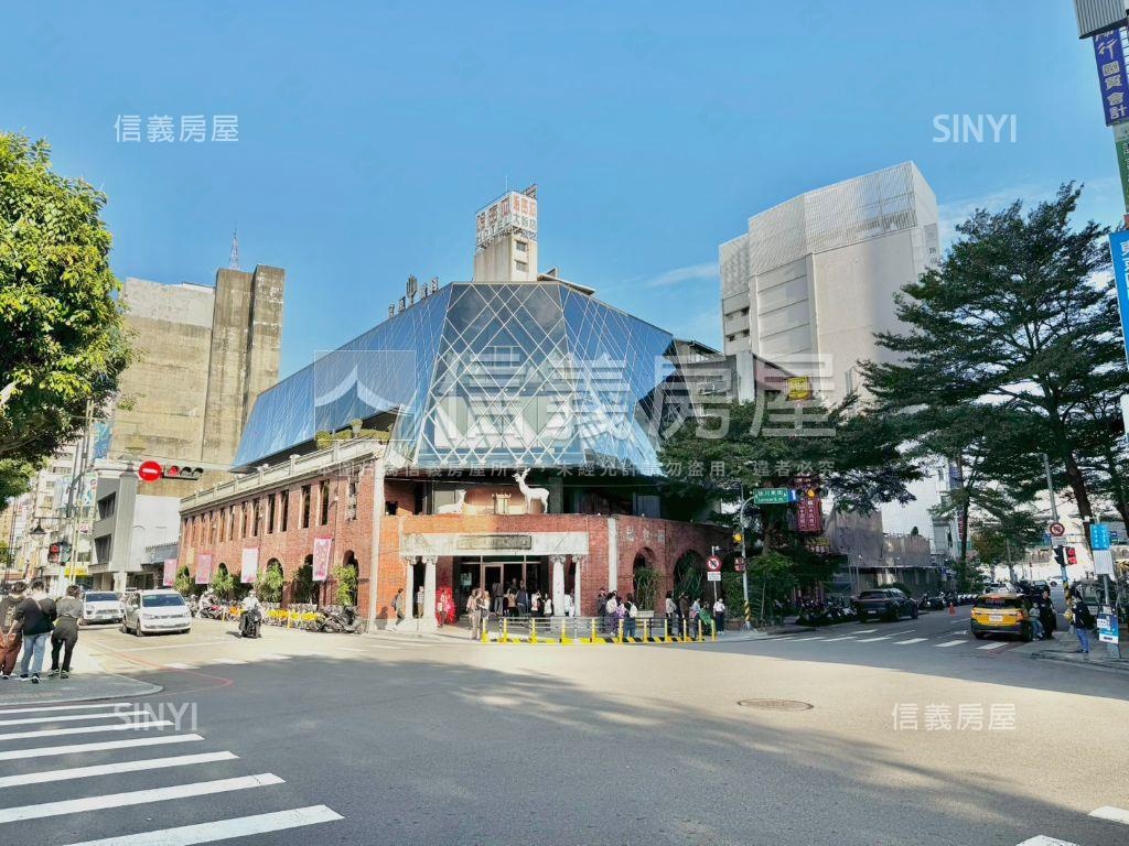 近火車站大面寬金透店房屋室內格局與周邊環境