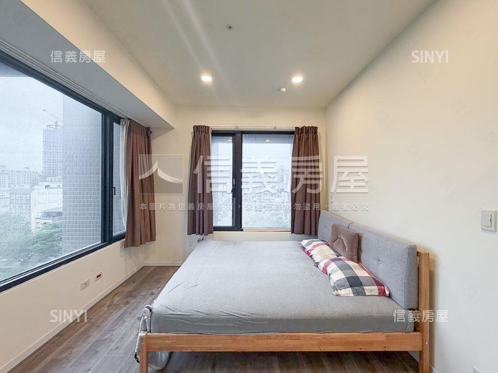 國賓大悅角間採光三房房屋室內格局與周邊環境