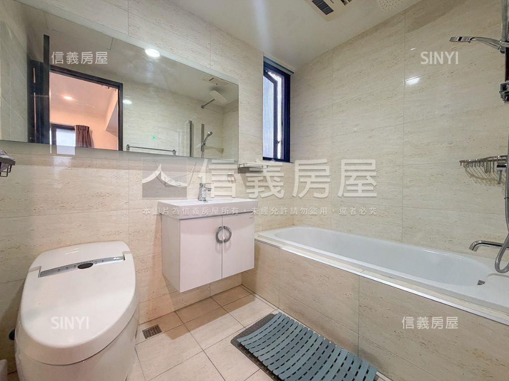 國賓大悅角間採光三房房屋室內格局與周邊環境