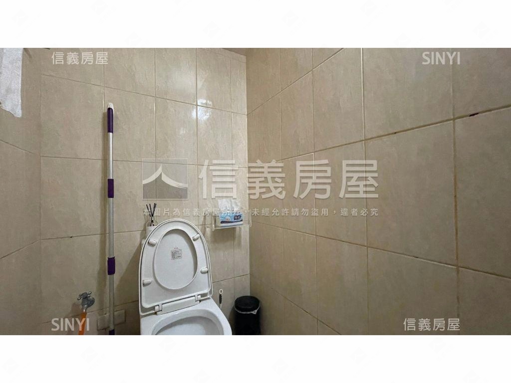 總太明日優質裝潢店面房屋室內格局與周邊環境