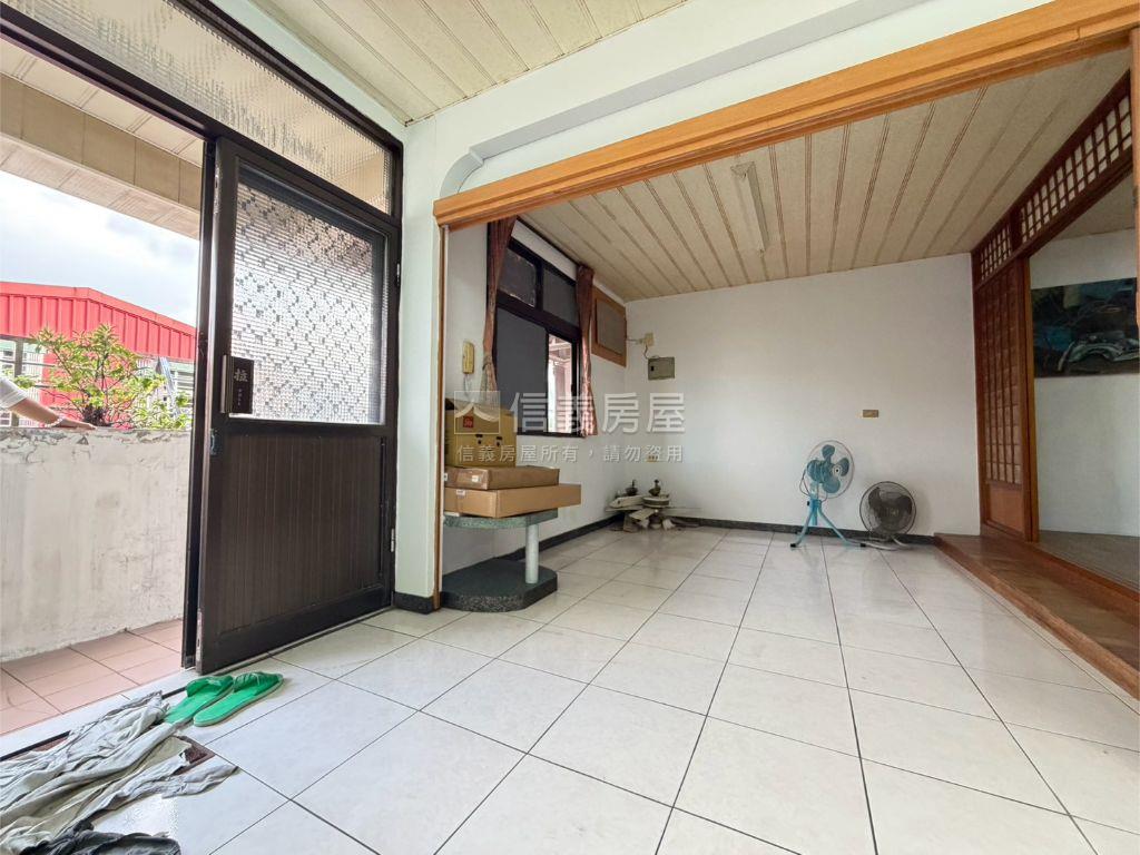 低總價。大空間美寓房屋室內格局與周邊環境