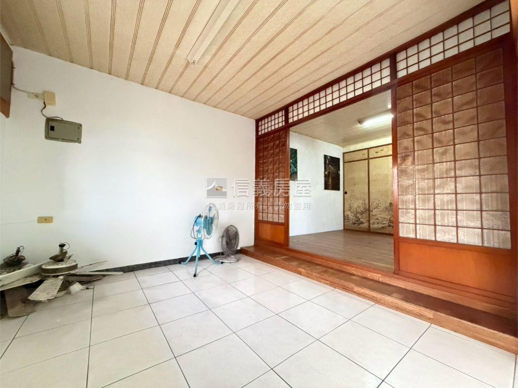 低總價。大空間美寓房屋室內格局與周邊環境