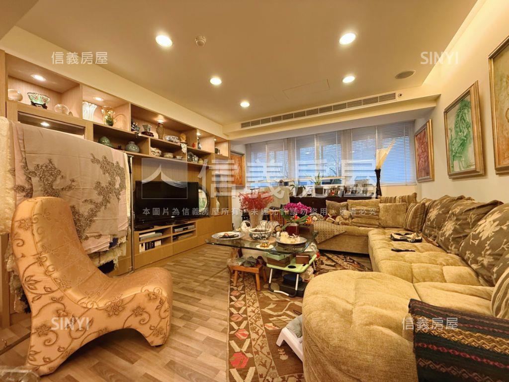 林森路稀有電梯裝潢兩房房屋室內格局與周邊環境