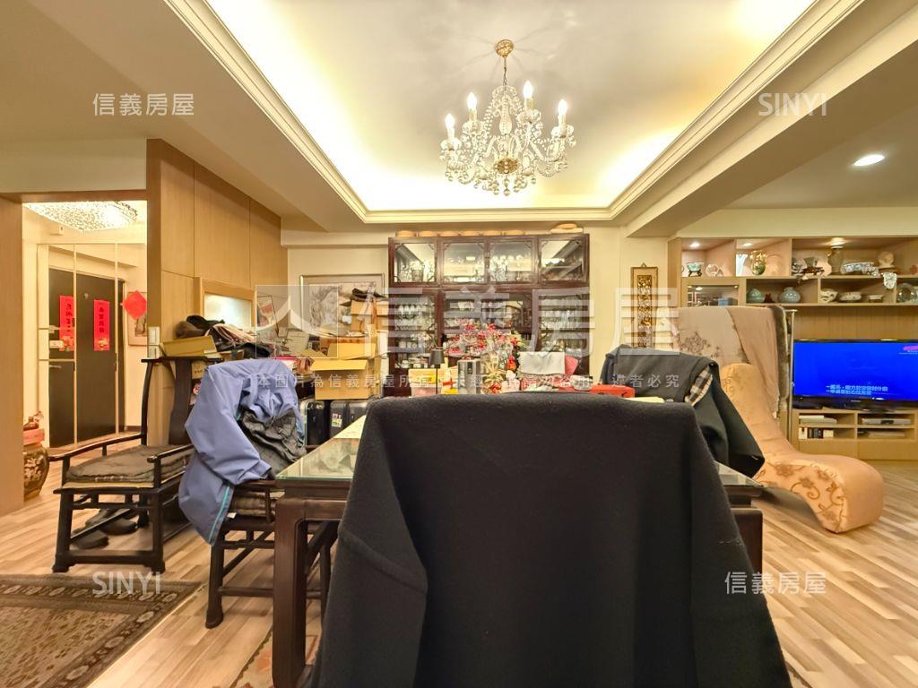 林森路稀有電梯裝潢兩房房屋室內格局與周邊環境