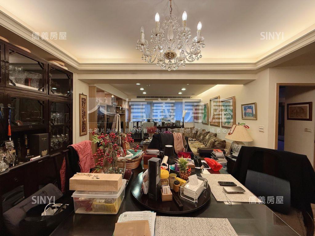 林森路稀有電梯裝潢兩房房屋室內格局與周邊環境