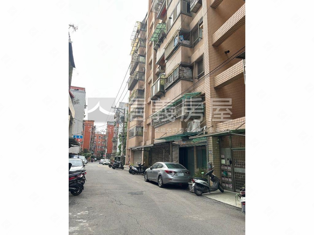 近中壢車站極品三房美宅房屋室內格局與周邊環境