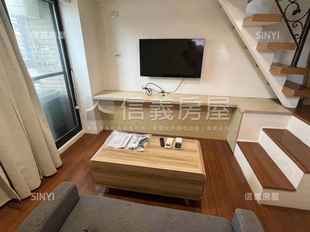 歐夏蕾樹梢戶套房房屋室內格局與周邊環境