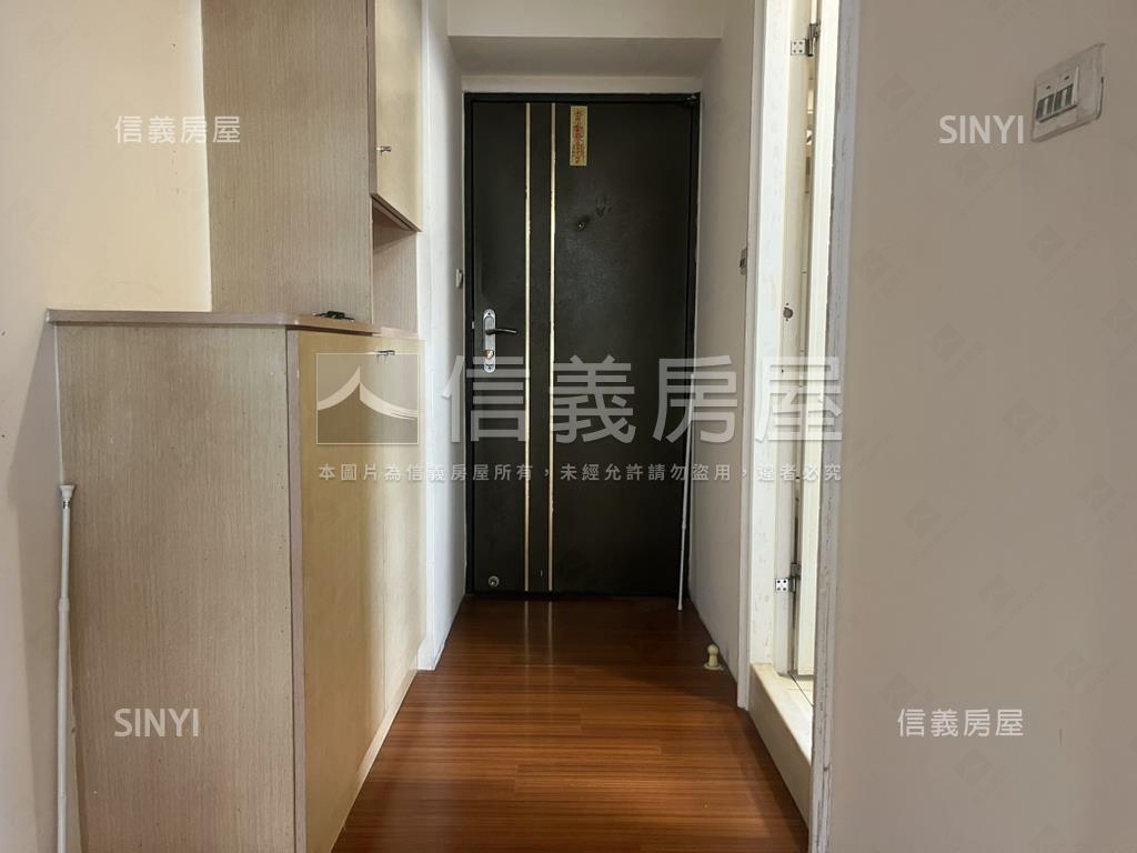 歐夏蕾樹梢戶套房房屋室內格局與周邊環境