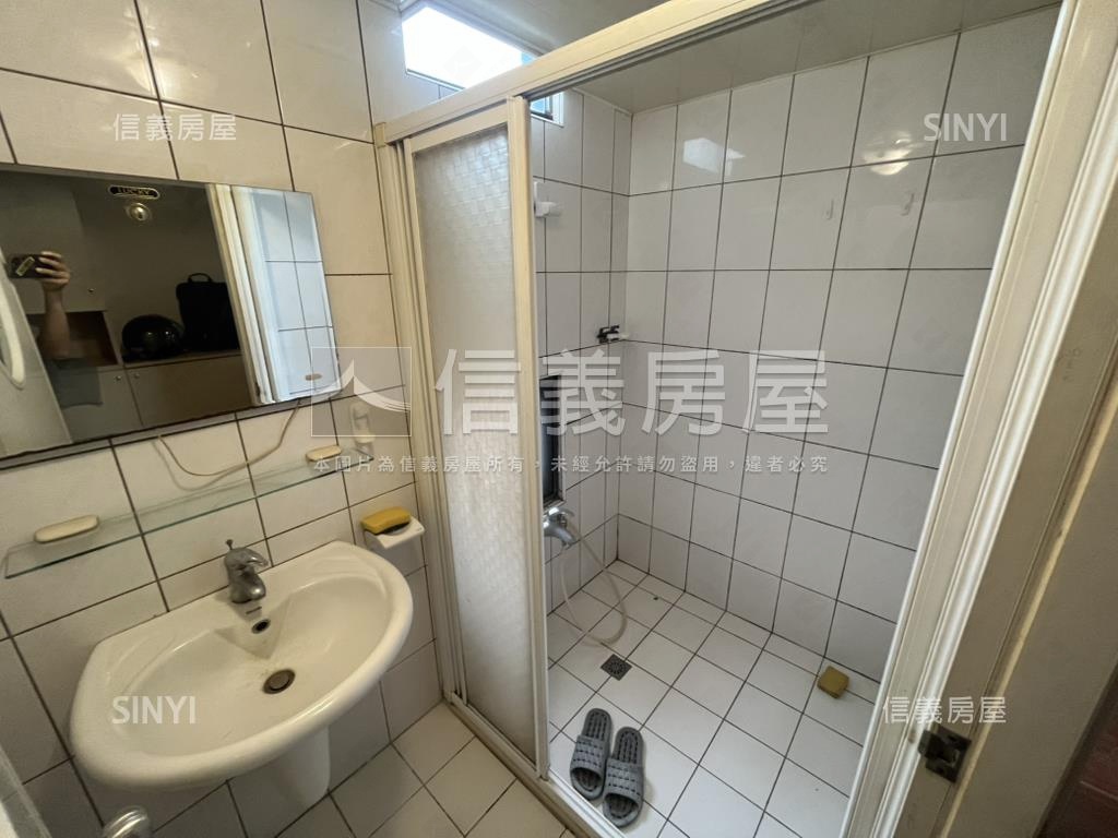 歐夏蕾樹梢戶套房房屋室內格局與周邊環境