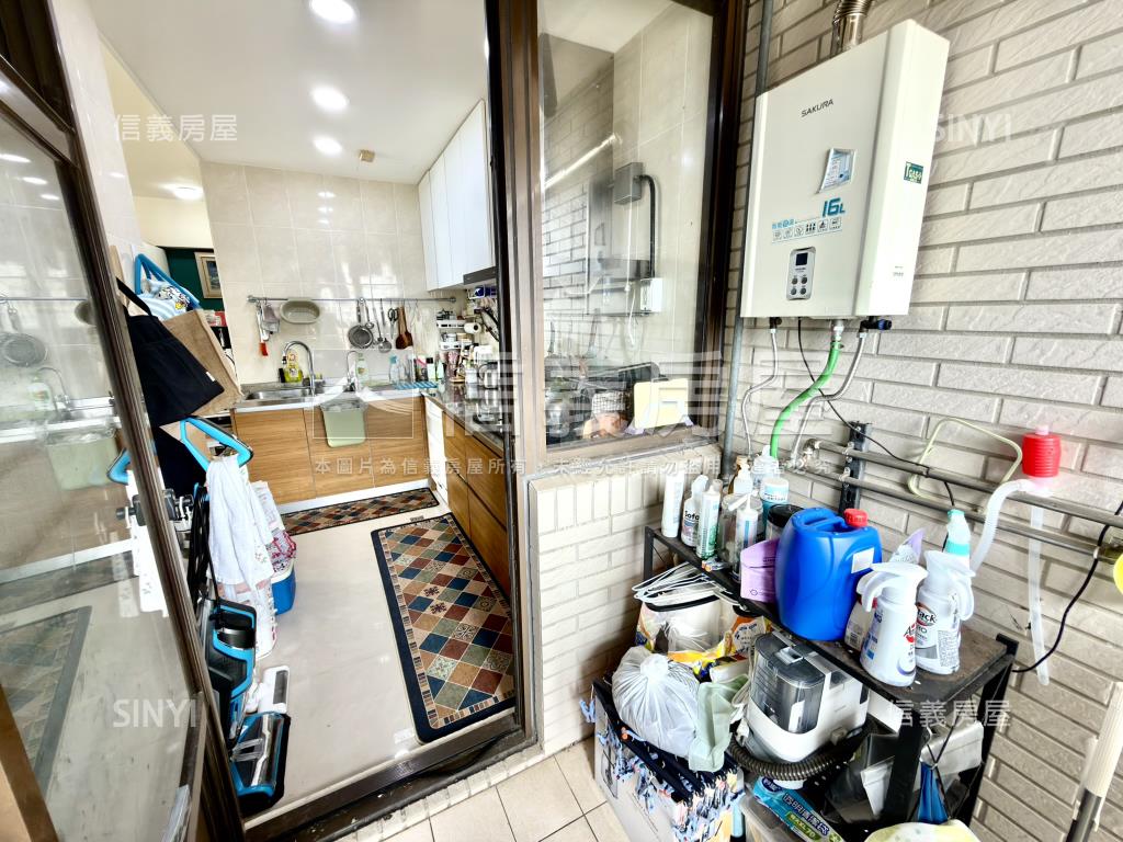 綠意景觀●寬敞●綠灣七樓房屋室內格局與周邊環境