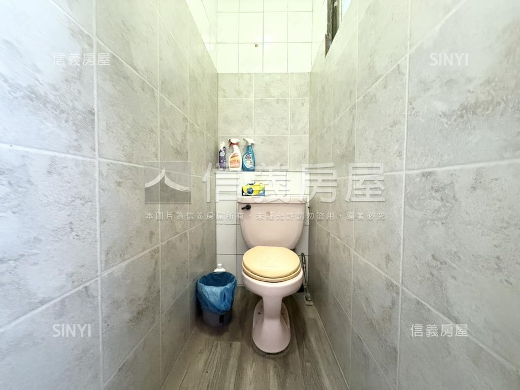 近澄清醫院雙店面房屋室內格局與周邊環境