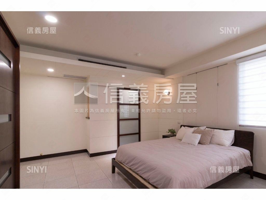 大聖皇宮四房雙車位房屋室內格局與周邊環境