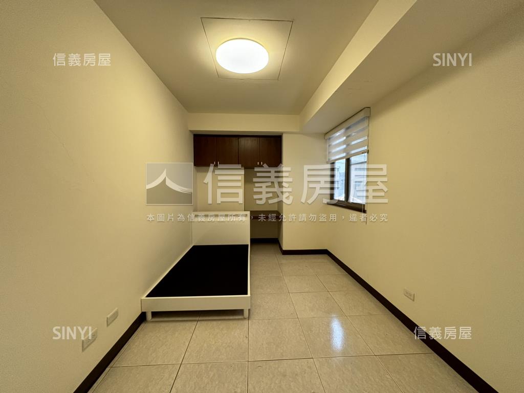 近成大｜四房雙車位房屋室內格局與周邊環境