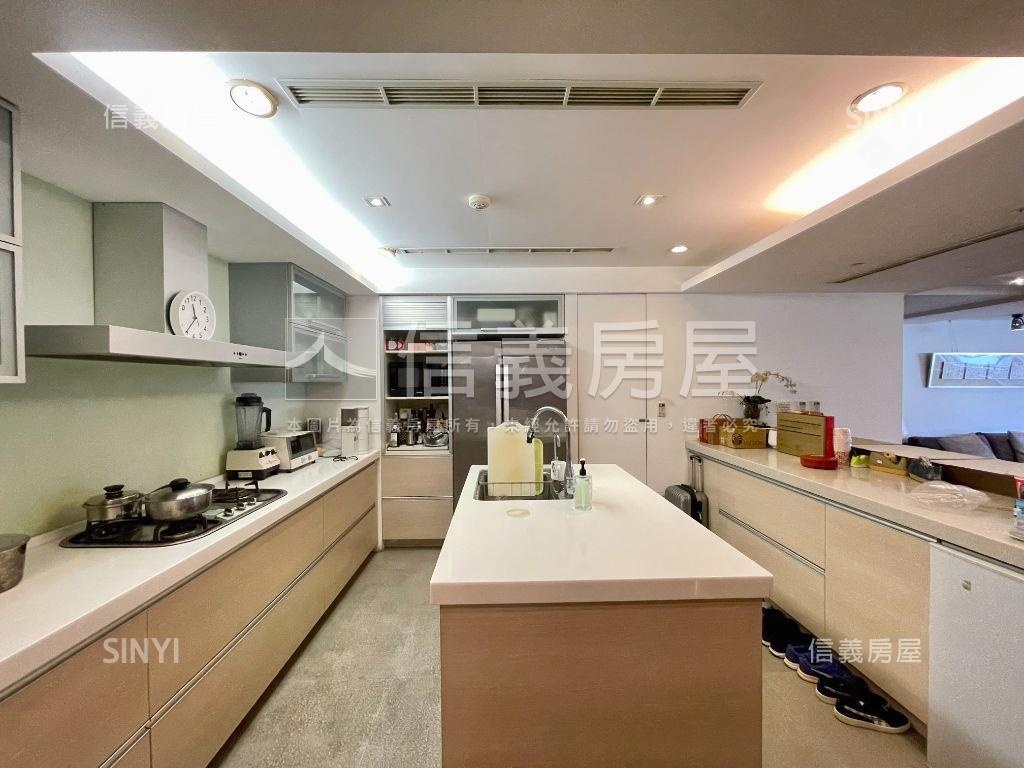 仁愛面公園住辦皆宜名邸房屋室內格局與周邊環境