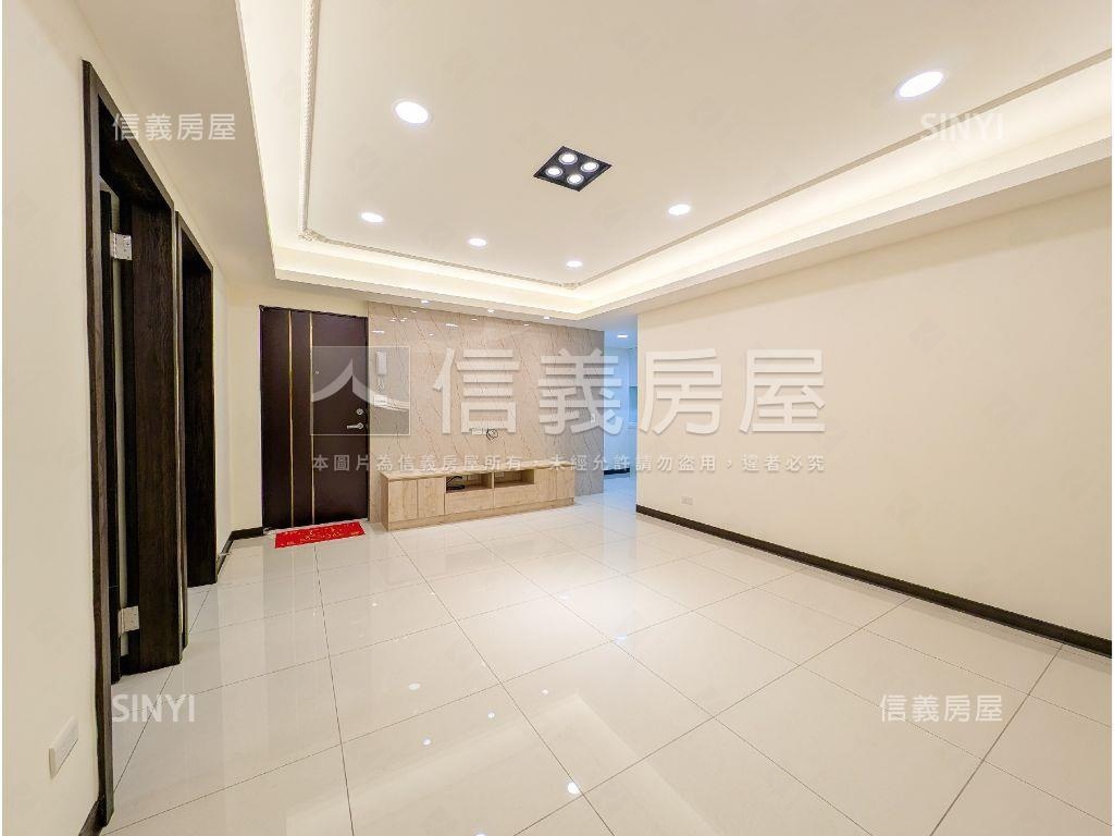 國慶路裝潢３樓美美屋房屋室內格局與周邊環境