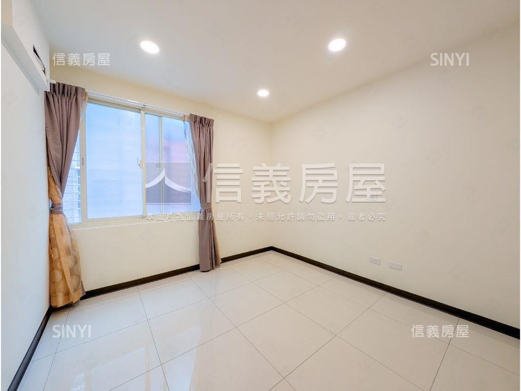 國慶路裝潢３樓美美屋房屋室內格局與周邊環境