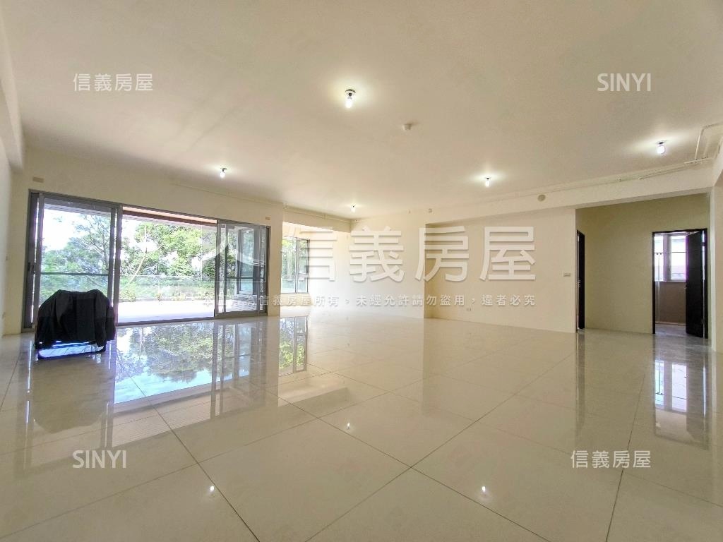 半山滙景觀一樓庭院使用大房屋室內格局與周邊環境
