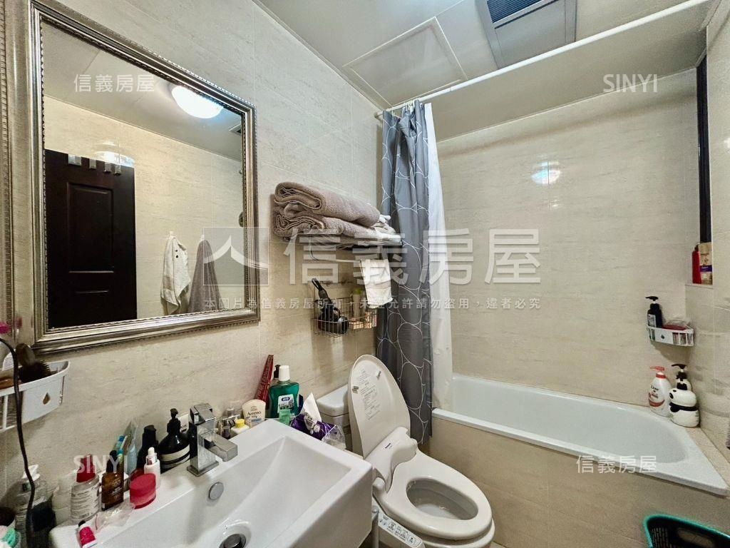 川悅˙河景３房美宅房屋室內格局與周邊環境