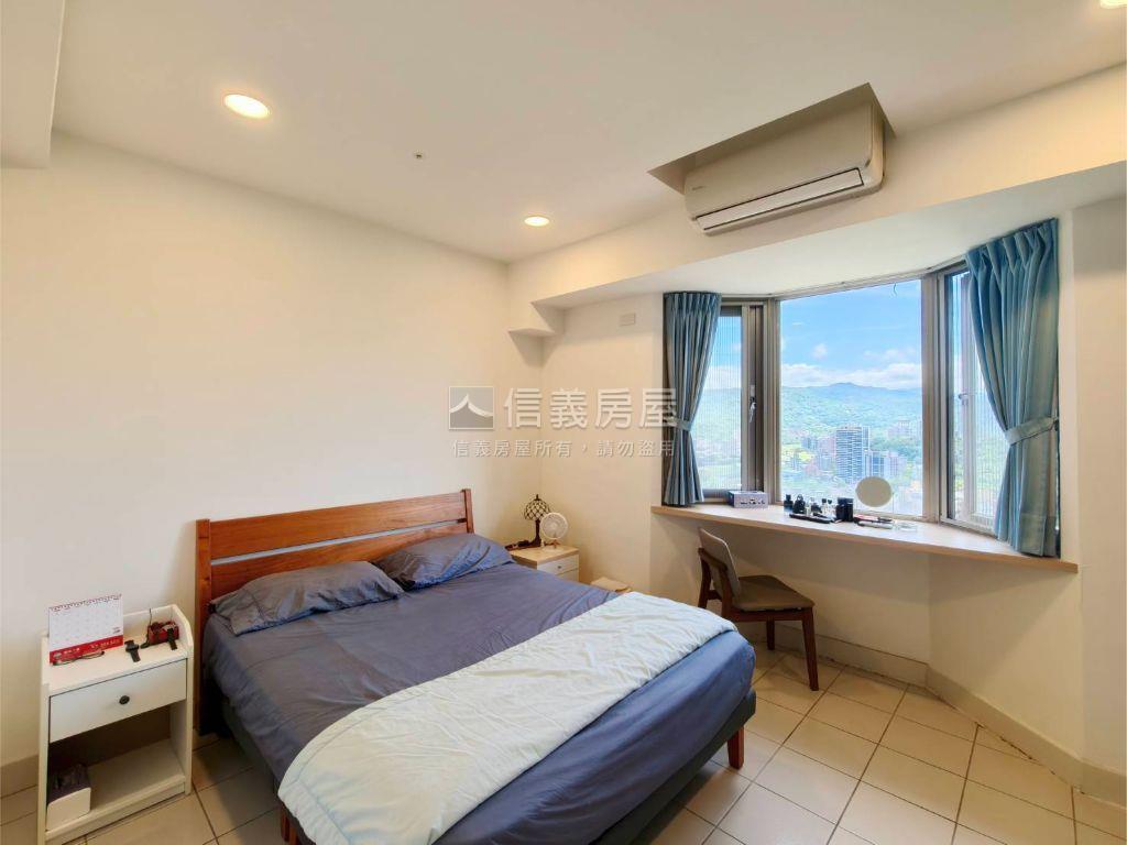 電梯景觀三房（地上權）房屋室內格局與周邊環境