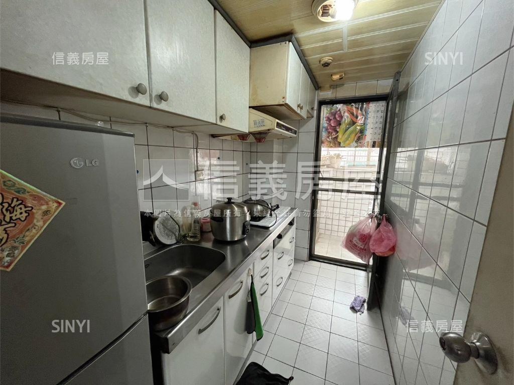 浪漫都心三房房屋室內格局與周邊環境