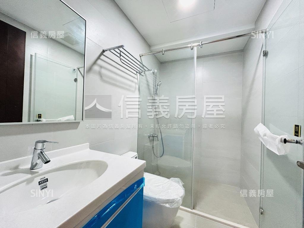 藏在二樓的光房屋室內格局與周邊環境