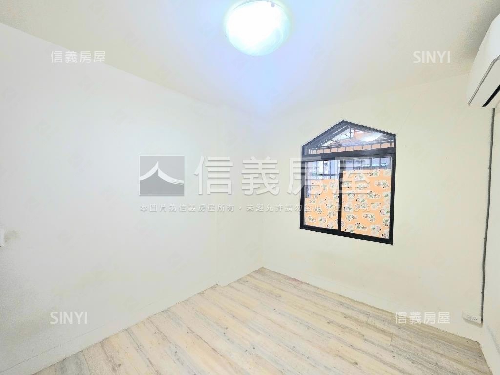 近樹德商圈庭院透天房屋室內格局與周邊環境