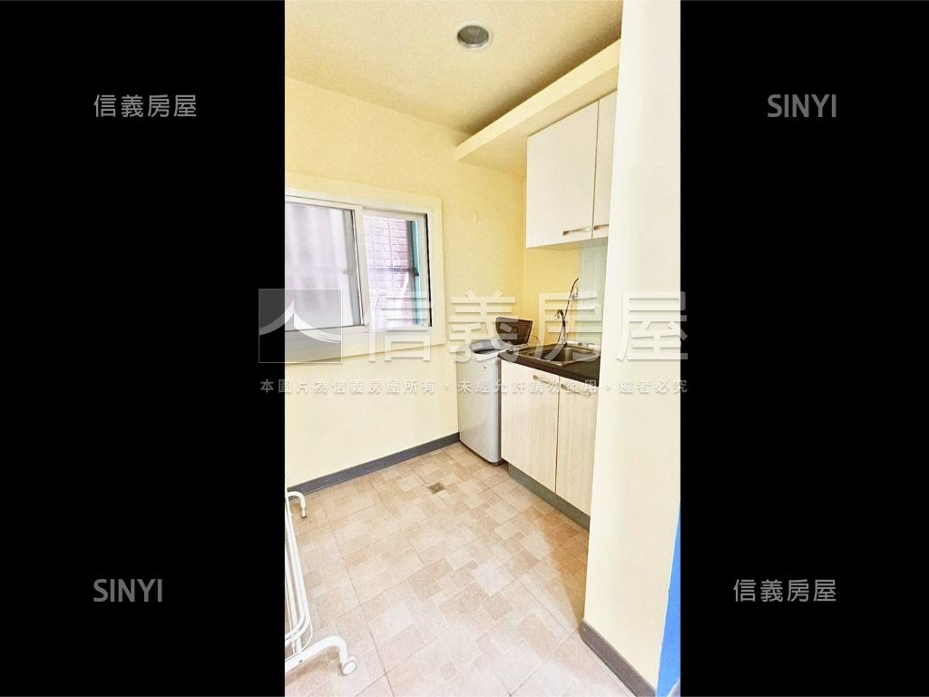 ‧仁愛街免爬高收租美套房房屋室內格局與周邊環境