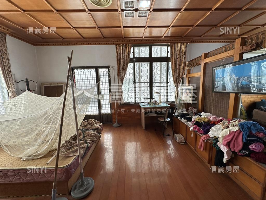 獨棟優美透天房屋室內格局與周邊環境