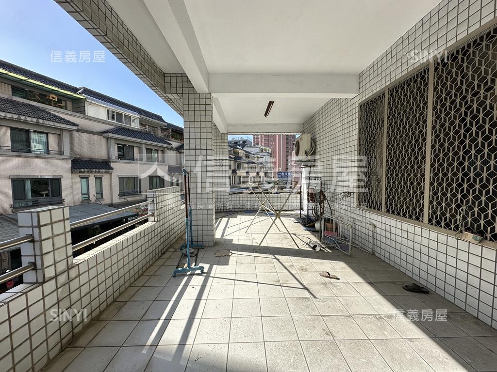 獨棟優美透天房屋室內格局與周邊環境