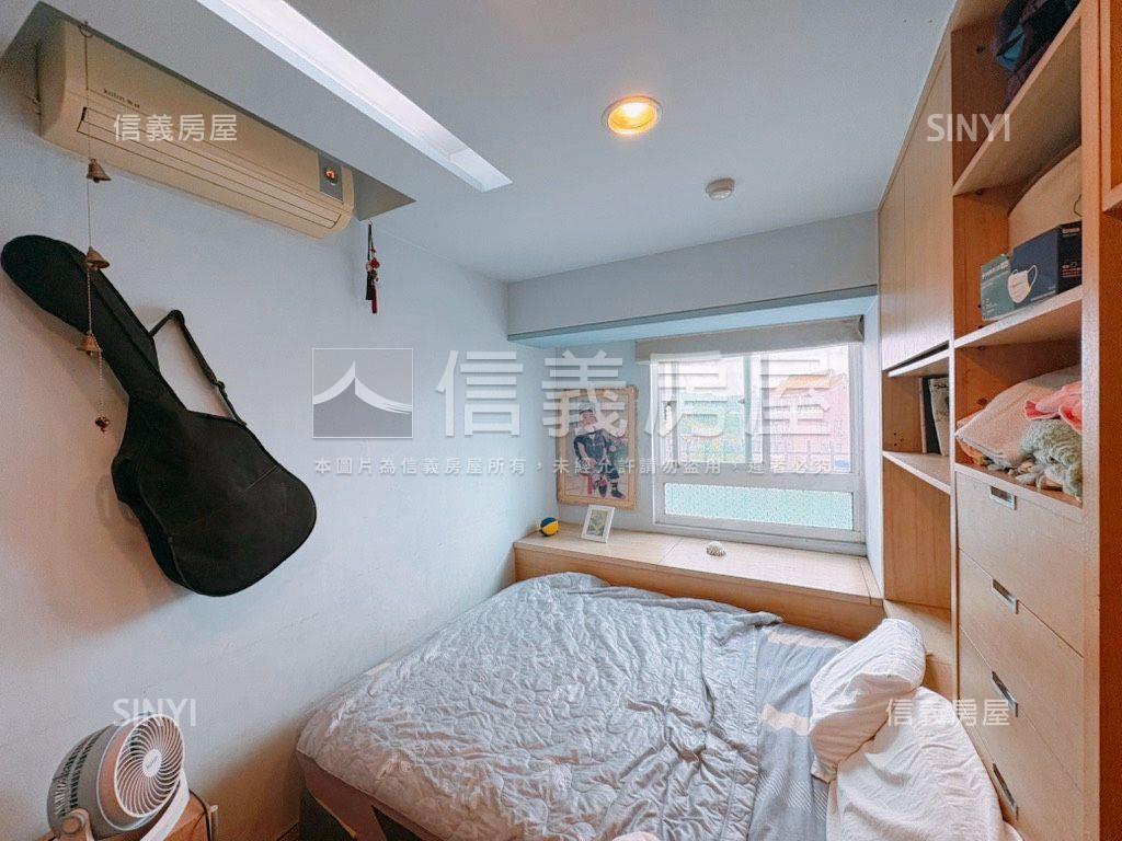 【中央大道】電梯兩房車位房屋室內格局與周邊環境