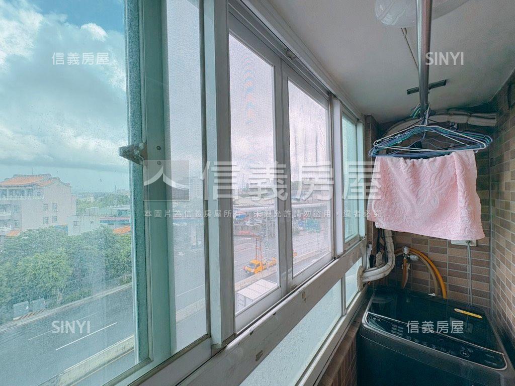 【中央大道】電梯兩房車位房屋室內格局與周邊環境