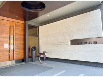 久石讓▶鋼骨高樓