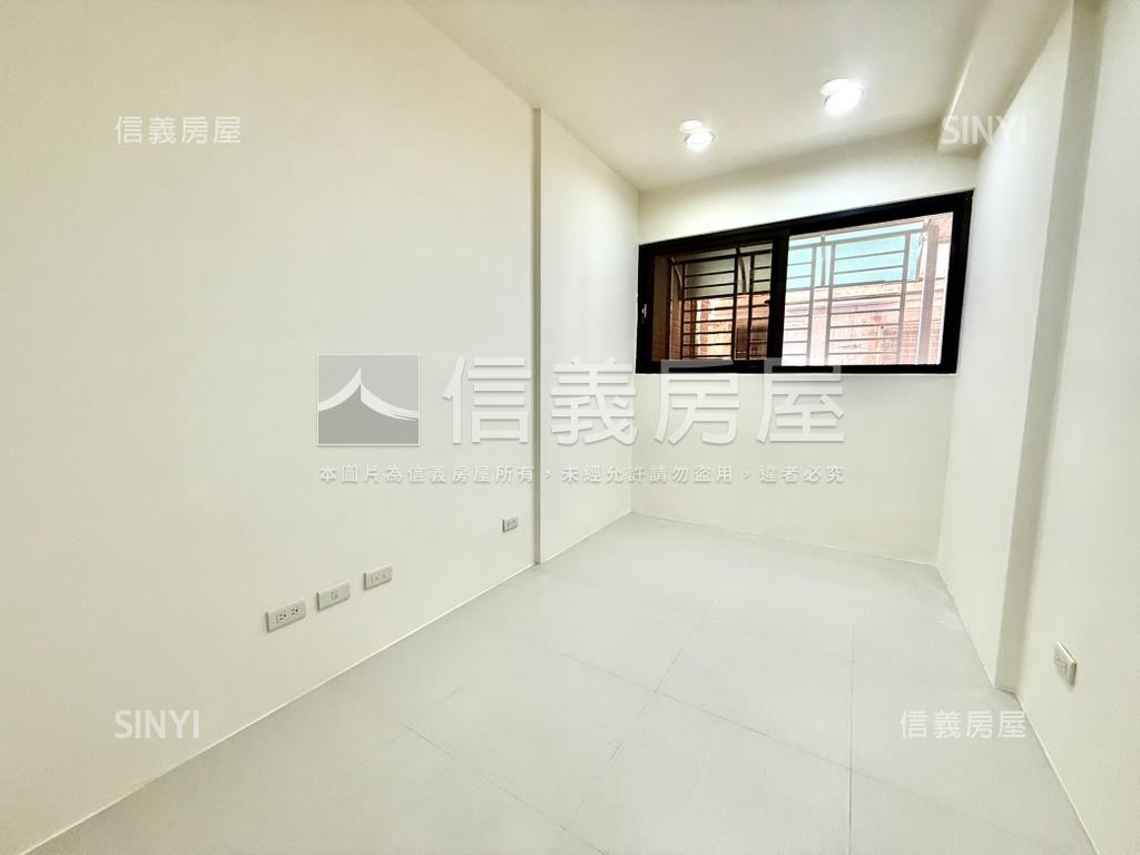 誠售榮華簡約３房＋車位房屋室內格局與周邊環境