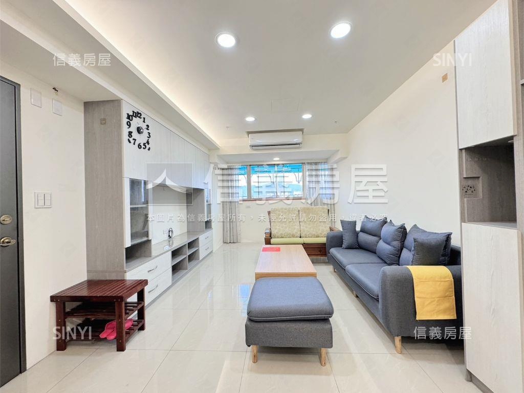 艾菲爾高樓明亮四房車位房屋室內格局與周邊環境