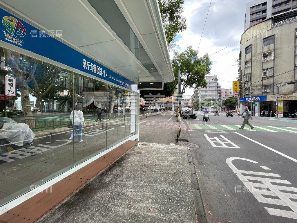 朝陽市場面寬大店面房屋室內格局與周邊環境