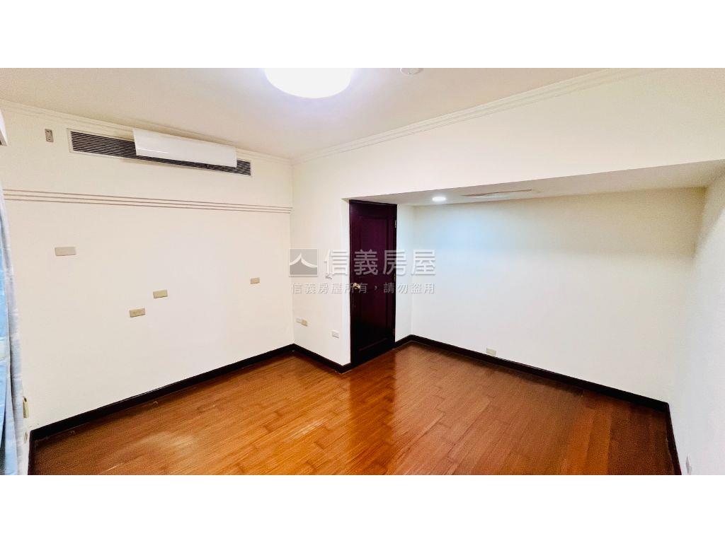 瓏山林西式昭和下疊房屋室內格局與周邊環境